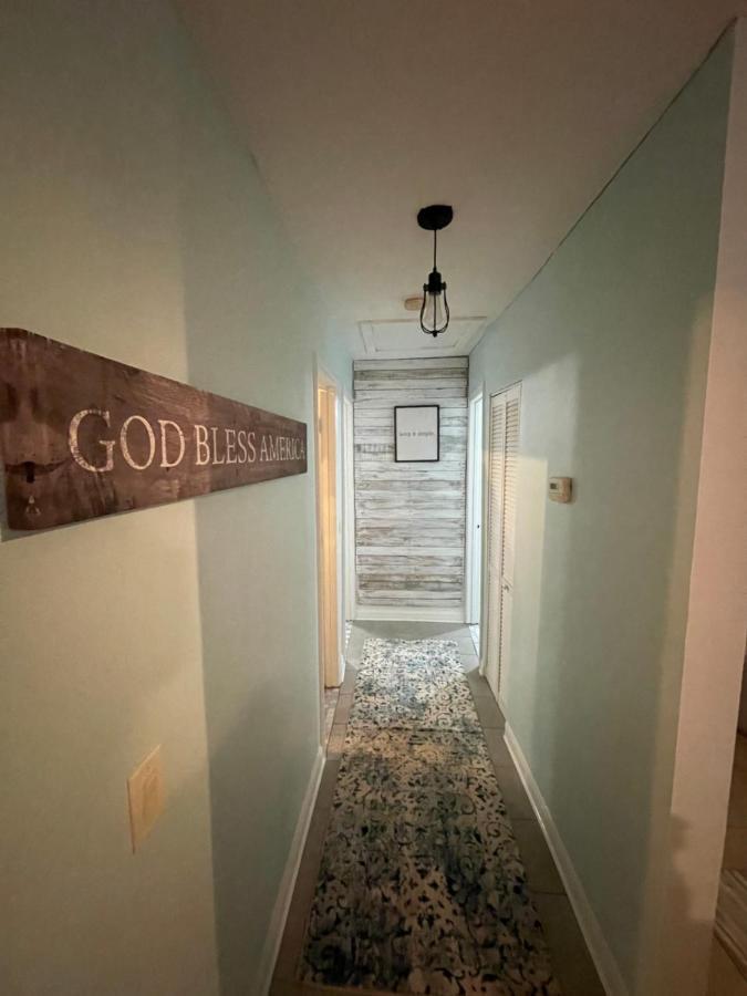 The Cocoa Cottage Exterior photo